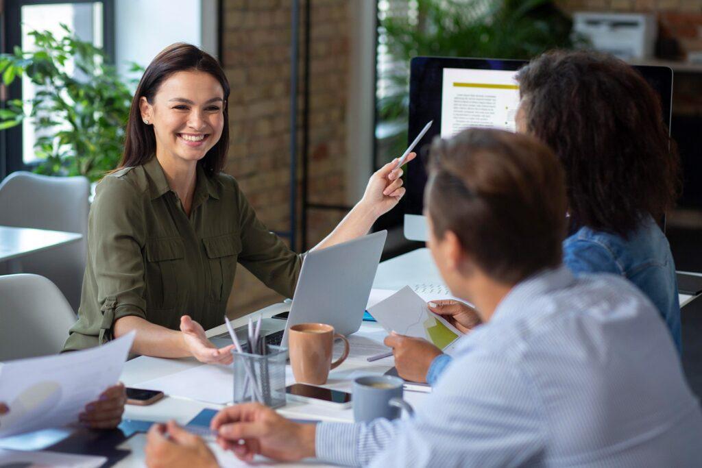 STAFFING AGENCIES Staffing Agencies 01 TreeRing