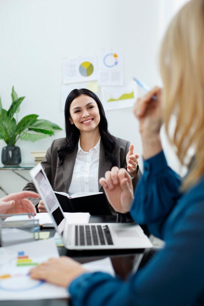 STAFFING AGENCIES Staffing Agencies 02 TreeRing